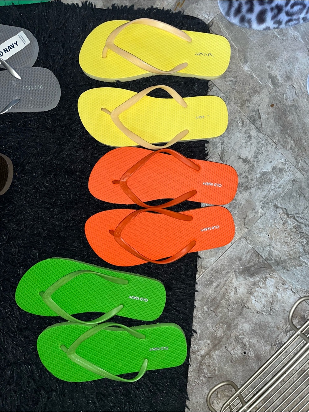 Old Navy Flip Flop Bundle Size 7/8